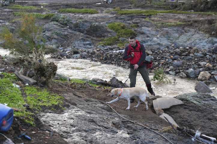 Emekli bankacıyı 43 dalgıç arıyor