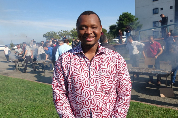 2 saatte 3 ton hamsi yediler