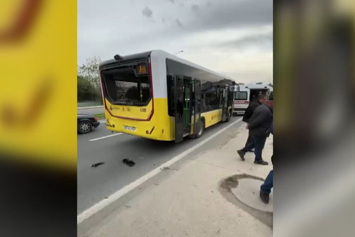 Kamyon İETT otobüsüne çarptı: 9 kişi yaralandı