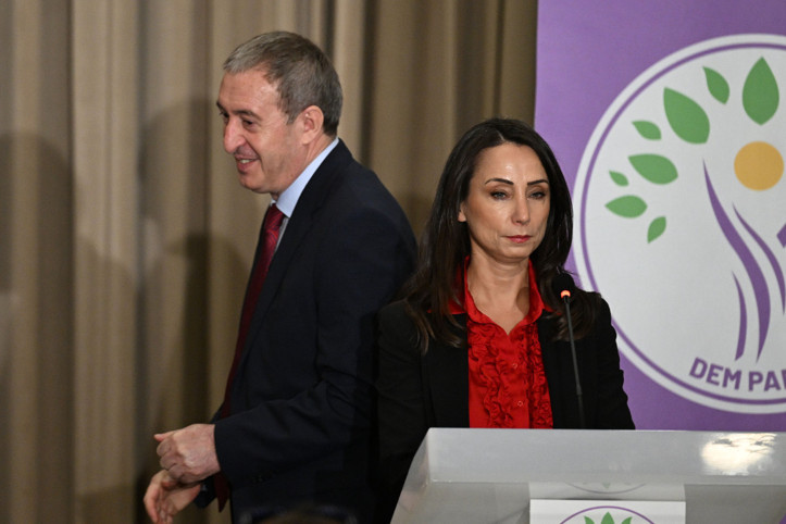 PKK'nın 'çekilmesi' sonrası DEM hukuki adım istiyor