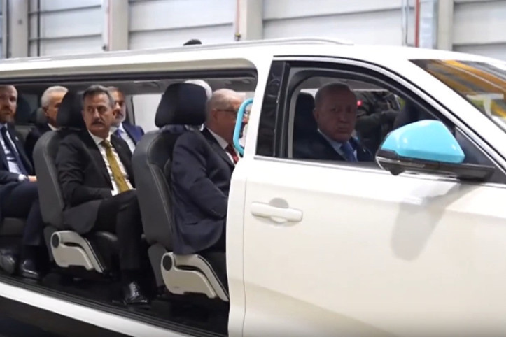 Erdoğan, limuzin TOGG'da