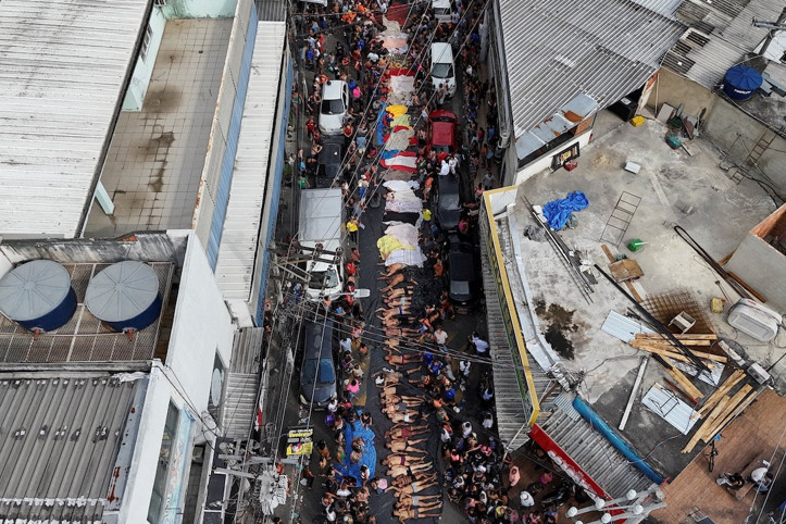 Polis baskınında ölü sayısı artıyor: Cansız bedenleri caddeye dizdiler