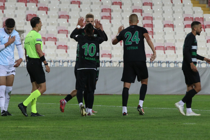 Serik'ten Adana Demir'e 4 gollü tarife