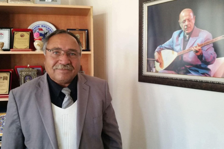 'UNESCO Yaşayan İnsan Hazinesi' ödüllü davul ustası Adem Göçer hayatını kaybetti