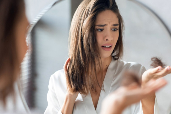 Anormal saç dökülmesi yaşayanlar dikkat: İşte nedenleri ve işe yarayan yöntemler