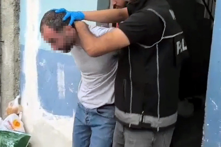 Mutfak dolabından 10 milyonluk bonzai çıktı: Suçu eski kiracısına attı