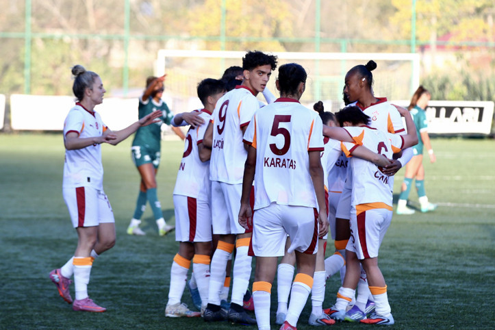 Galatasaray, son dakika golüyle 3 puanı aldı