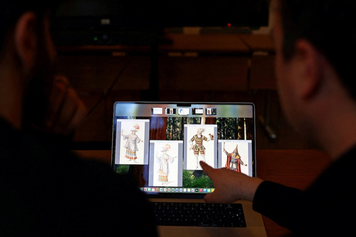 Yapay zeka ünlü yazarı canlandırdı: Yeni eseri sahnelenecek