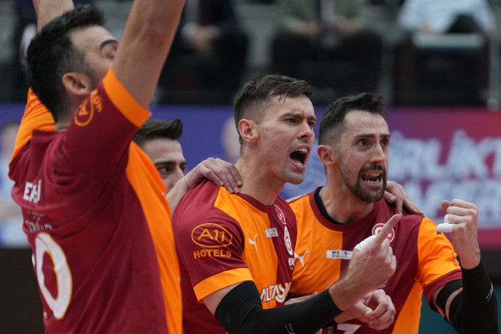 Galatasaray, Efeler Ligi’nde İBB engelini 3-1’le geçti