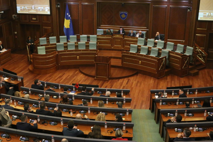 Hükümet güven oyu alamadı, erken seçime gidilecek