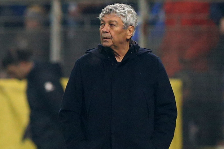 Türkiye'nin rakibi Romanya'da ortalık yangın yeri: Lucescu'ya inanılmaz suçlama