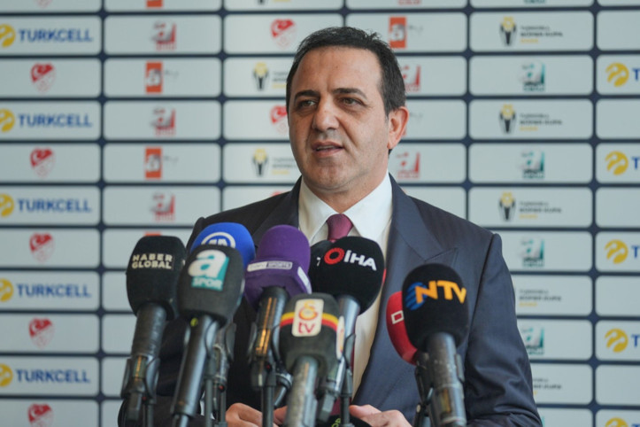Abdullah Kavukcu: Beşiktaş'ın konuşmaması için 8 kişiyle mi oynamamız lazım?