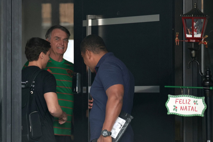 Eski devlet başkanı itiraf etti: Sadece merak etmiştim