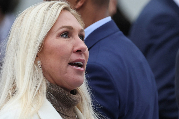 Trump bir öyle bir böyle: Şimdi övdü