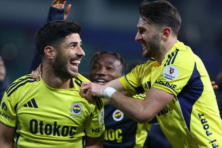 Fenerbahçe'ye galibiyeti getiren Asensio, İspanya'yı da salladı