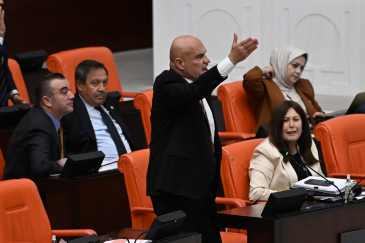 Skandalın belgesini gösterdi, AKP mahkemeyi işaret etti: Yargıya gidin, yüzleşin