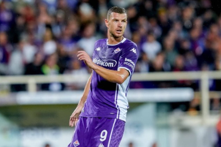 Dzeko'dan Fiorentina taraftarına tepki: Islıklara daha fazla dayanamadı