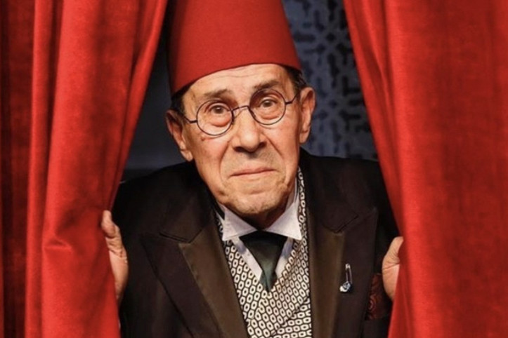 Zihni Göktay, yaşamını huzurevinde sürdürüyor