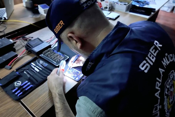 'Arı kovanından' 850 milyon TL çıktı: 13 tutuklama