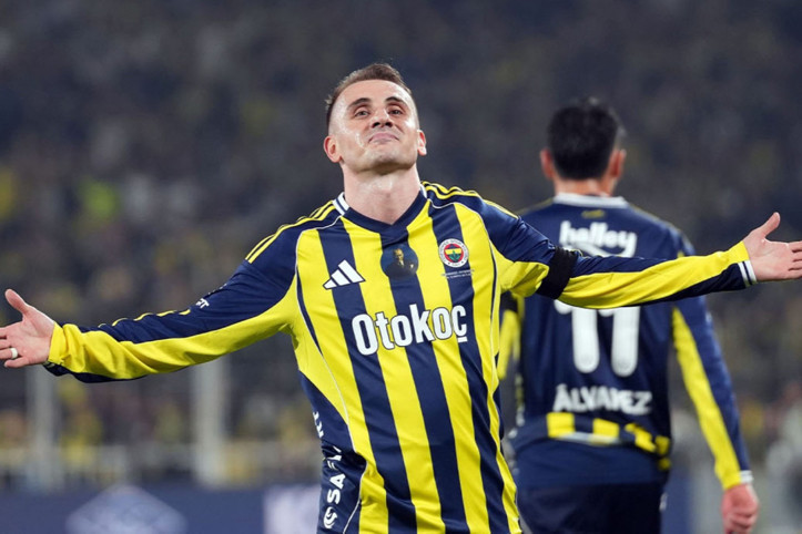 Galatasaray taraftarından Kerem Aktürkoğlu'na tepki: Fenerbahçe derbisine getirdiler