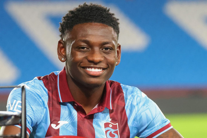 Olaigbe: "Sihirli değneğim olsa fakirliği kaldırırdım"