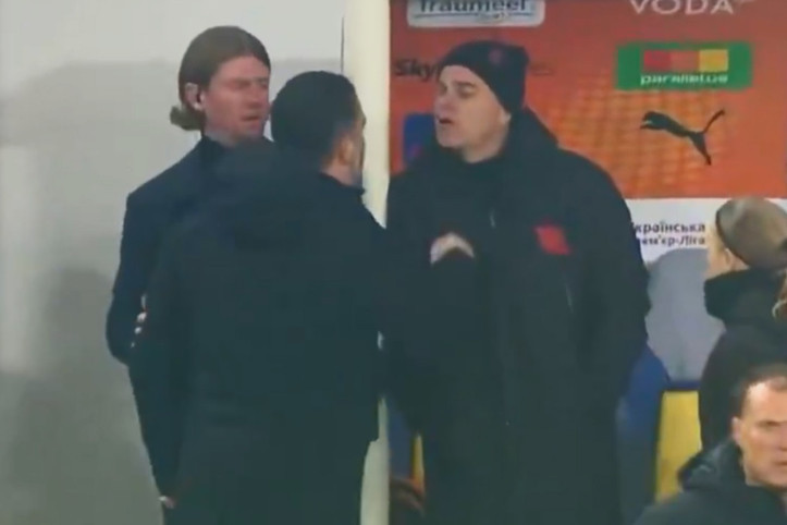 Arda Turan çıldırdı: Rakip kulübeyi bastı, elinden zor aldılar