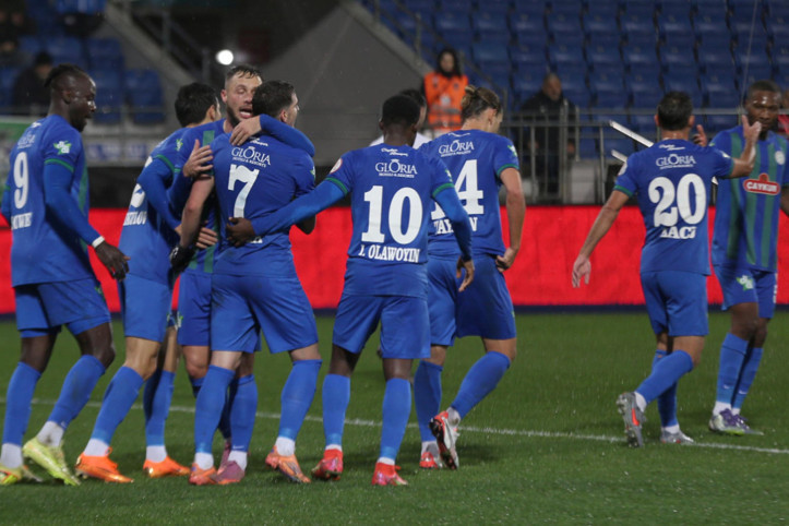 Çaykur Rizespor, Pendikspor'a acımadı: 7 gollü maçta tur atladı