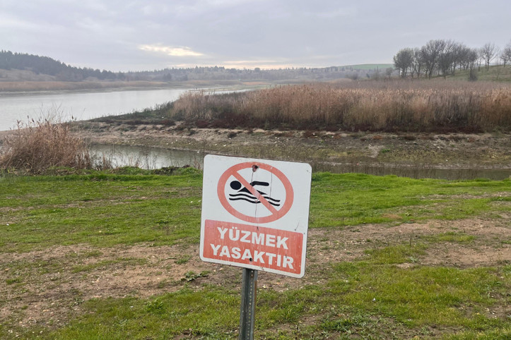 Kuraklık Hayrabolu Göleti'ni vurdu: Su seviyesi kritik seviyeye düştü