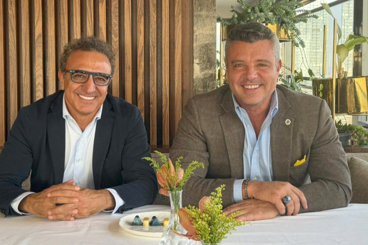 Sadettin Saran, Hamdi Ulukaya ile buluştu