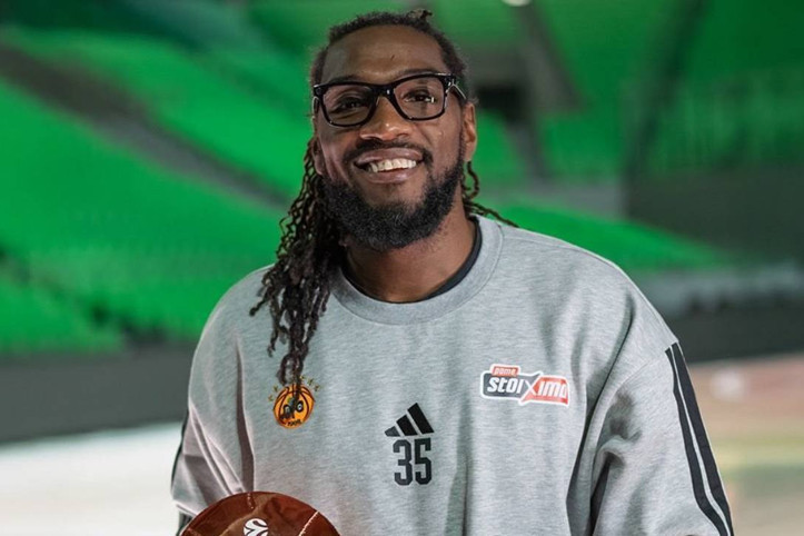 Ergin Ataman'ın yeni yıldızı MVP oldu