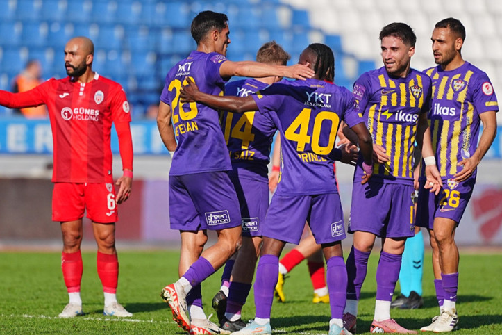 Eyüpspor kupada 6 golle turladı