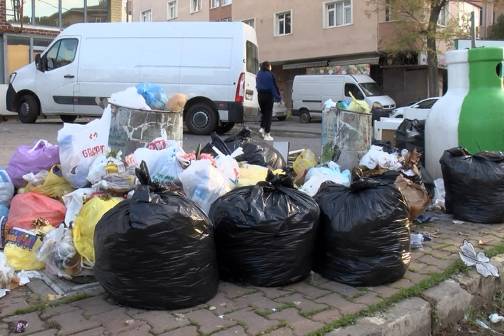 Maltepe’de çöp krizi derinleşiyor: İlçe sakinleri isyan etti