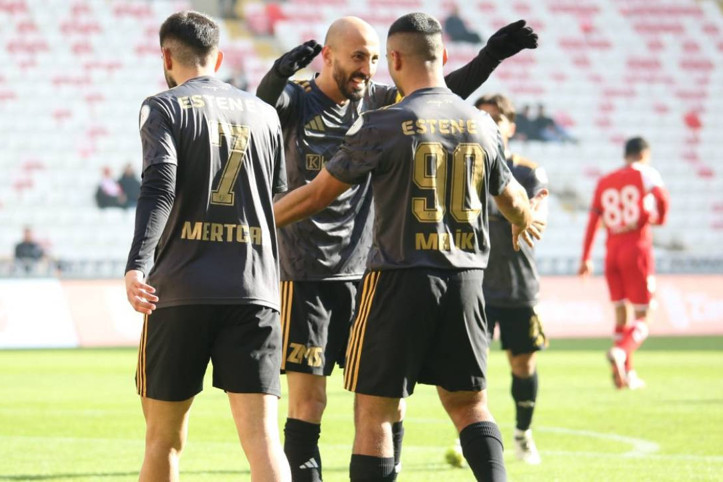 Sivasspor kupada kabusu yaşadı