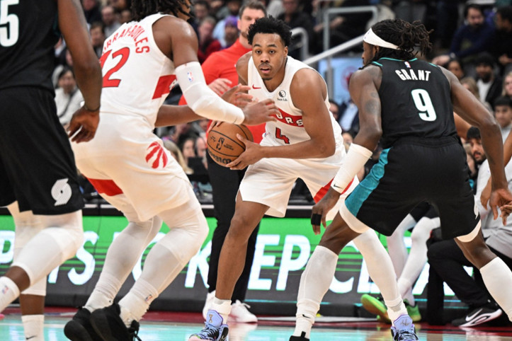 Toronto Raptors'ı Scottie Barnes uçurdu