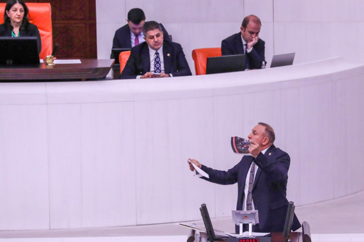 Meclis'te Barzani krizi