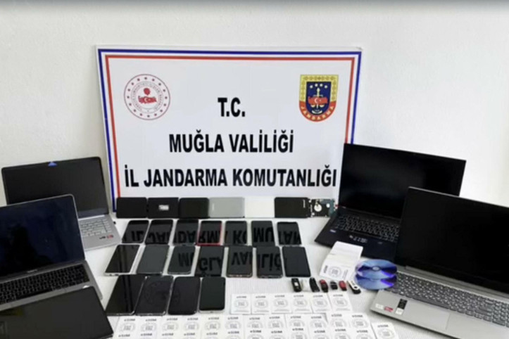 Sahte yatırım siteleriyle yüzlerce kişi dolandırıldı: 323 milyonluk vurgun
