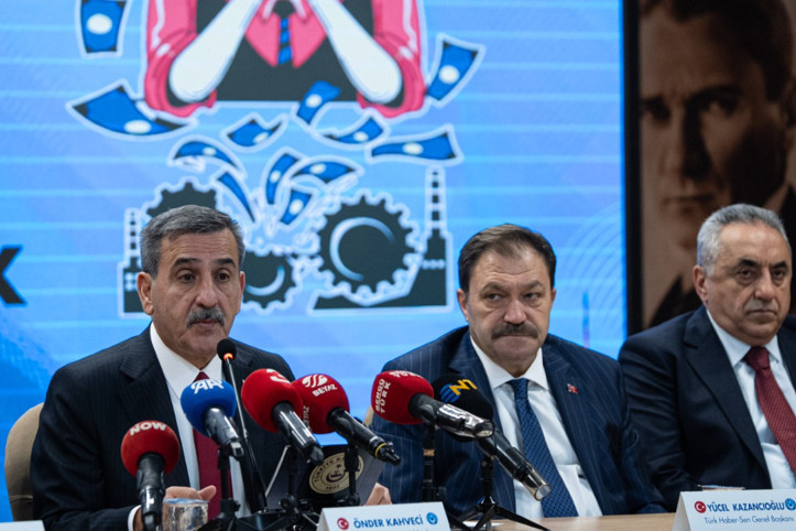 Kamu-Sen'den memura ek zam talebi