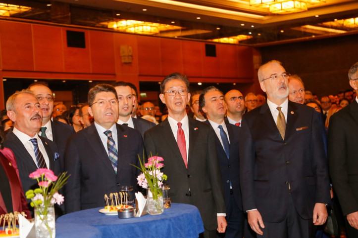 Japon Büyükelçi, İstiklal Marşı'nı okudu: Saygımı sunmak için ezberledim