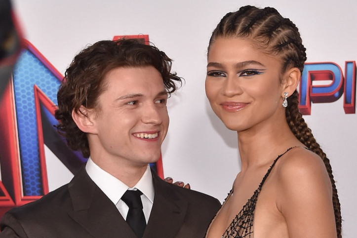 İkinci gizli düğünlerine ünlüler akın etti