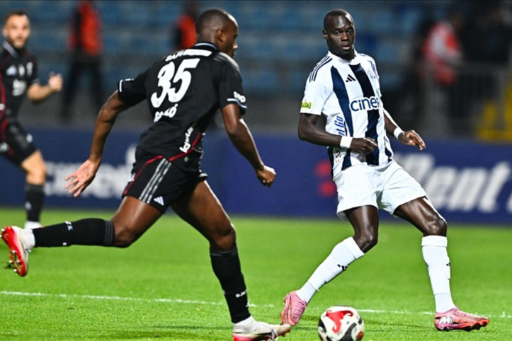 Beşiktaş, Kasımpaşa'ya karşı 26-9 önde