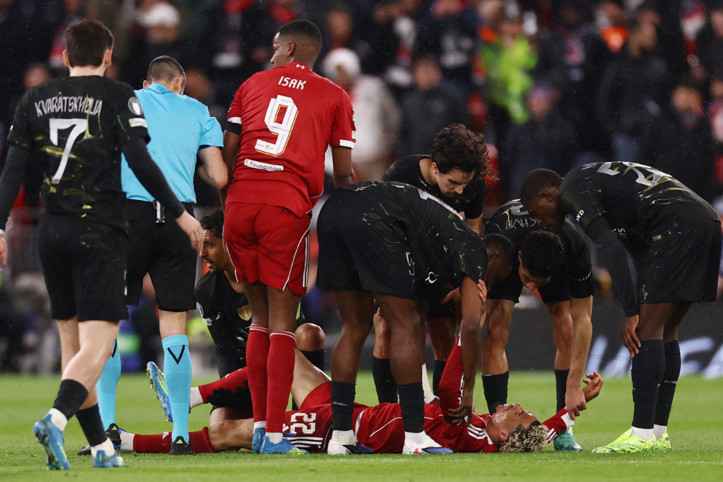 Hugo Ekitike’den hem Liverpool'a hem Fransa'ya kötü haber! Aşil tendonu şüphesi