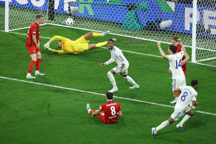 İstanbul'da nefes kesen final: Avrupa Ligi'nin kralı Unai Emery ve Aston Villa