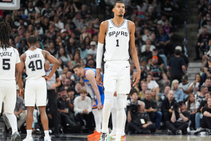 Eleştirilere sahada yanıt verdi: Wembanyama, Thunder'ı tek başına yıktı