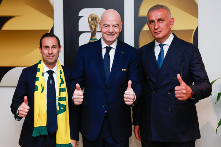 Hacıosmanoğlu, FIFA Başkanı Infantino ile buluştu