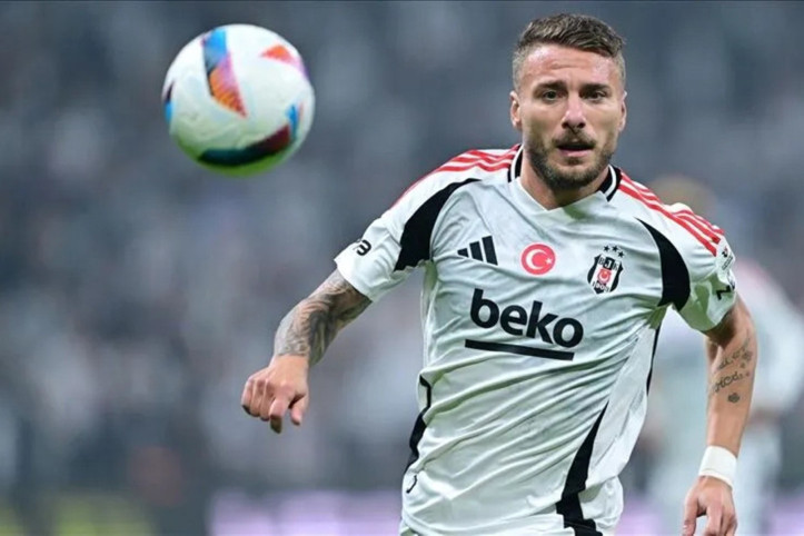 Beşiktaş'ın eski golcüsü 36 yaşında futbolu bıraktı