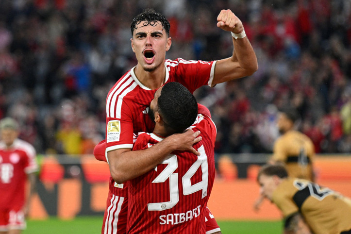 Bayern Münih, Stuttgart'ı 5'ledi