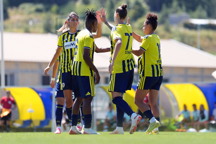 Fenerbahçe Kadın Futbol Takımı sezona galibiyetle başladı