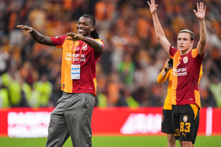 Eski Fenerbahçeli oyuncudan Galatasaray'ın yeni transferine büyük övgü