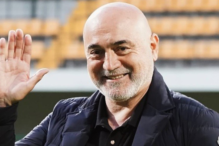 Hikmet Karaman CEO'luğu bıraktı, yeniden teknik direktör oldu