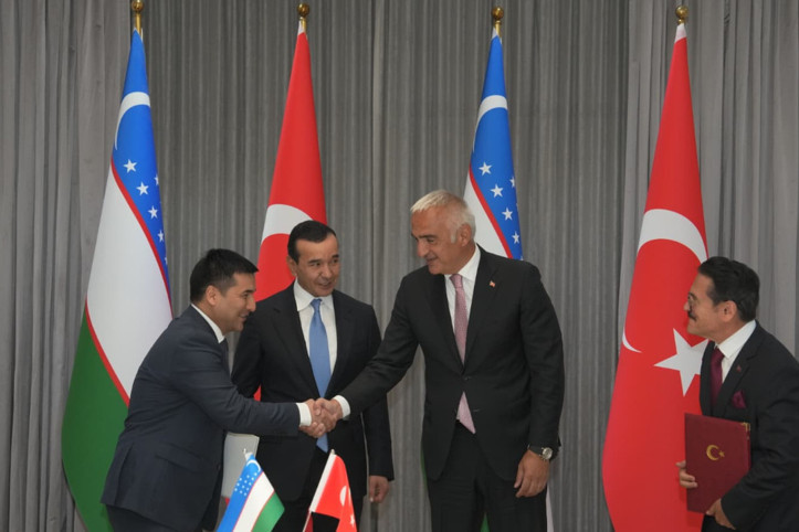 Taşkent'te Türkiye-Özbekistan kardeşliğine yeni halka